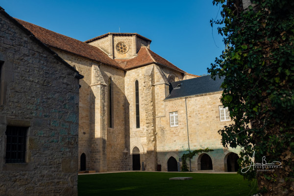 Hantaï @ Abbaye de Beaulieu © Auxie Boivin-35