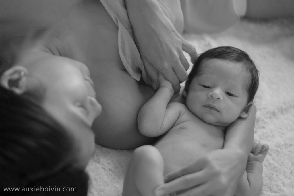 Photographe nouveau-né Montauban - Séance photo studio cocooning